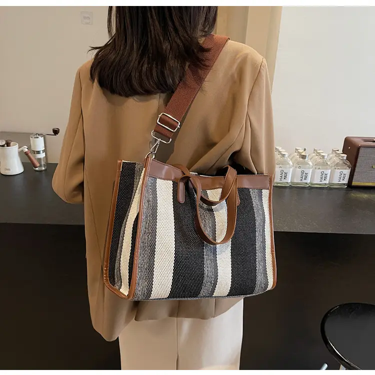 Women Canvas Shoulder Bag Large Capacity 2024 — feature 9