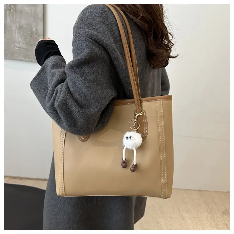 Women's Large Capacity Shoulder Bag White Brown Leather — feature 10