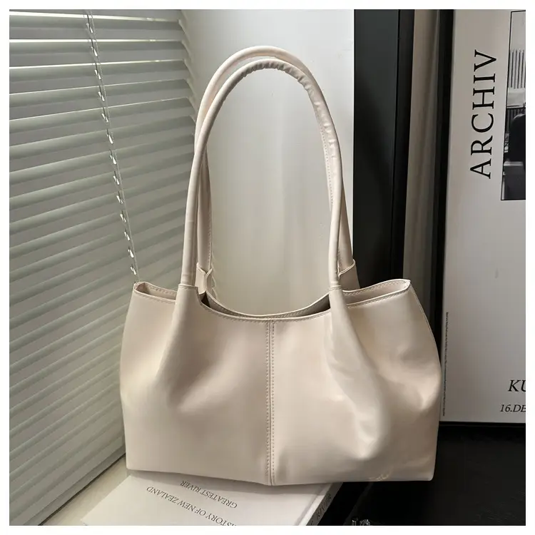 White Spliced Tote Bag Large Capacity Daily Commuter — feature 20