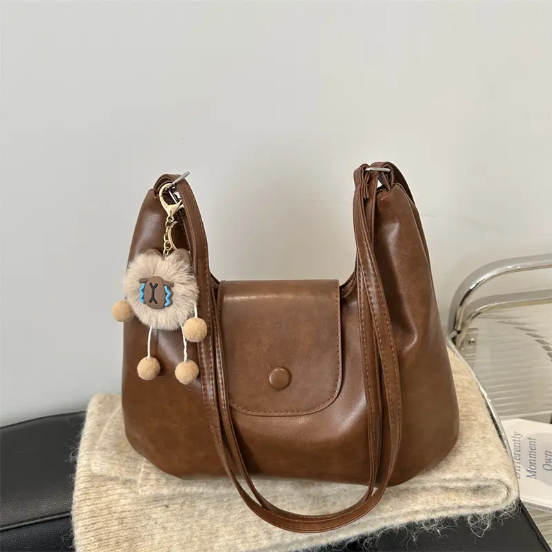 Women's Retro Shoulder Bag Large Capacity Autumn Winter New Korean Style — feature 20