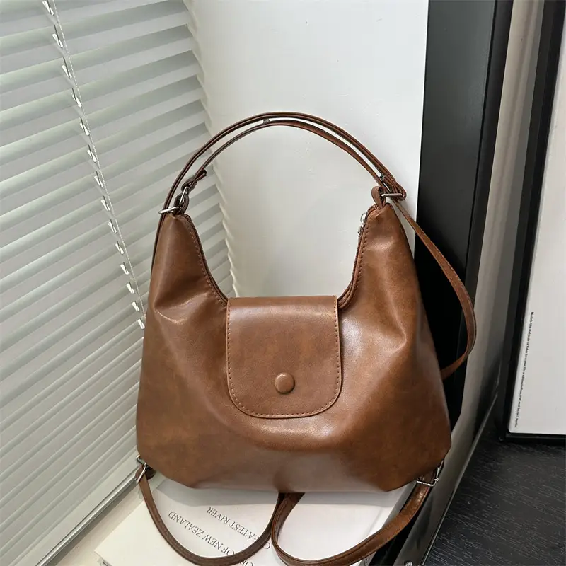 Women's Retro Shoulder Bag Large Capacity Autumn Winter New Korean Style
