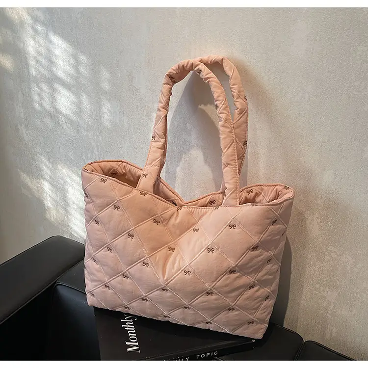 Women's Quilted Cotton Shoulder Bag Cream Single Crossbody — feature 11