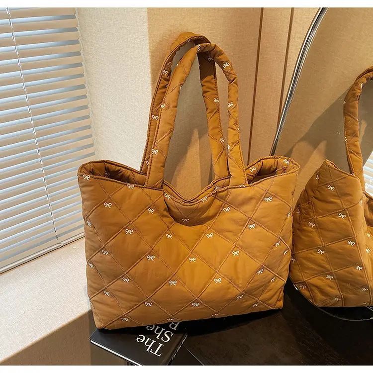 Women's Quilted Cotton Shoulder Bag Cream Single Crossbody — feature 14