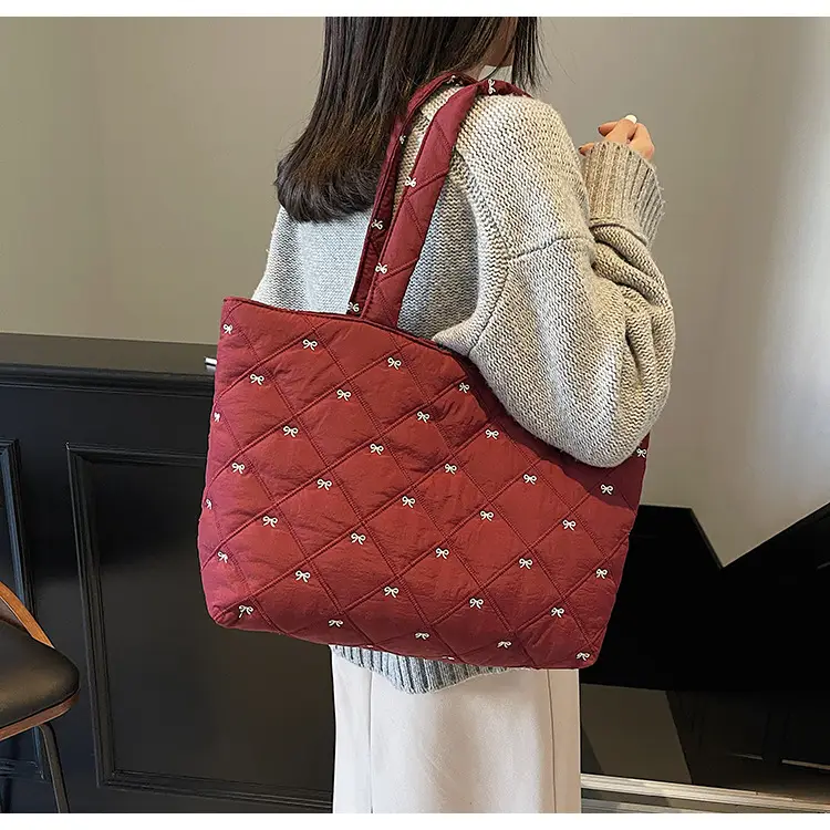 Women's Quilted Cotton Shoulder Bag Cream Single Crossbody — feature 27