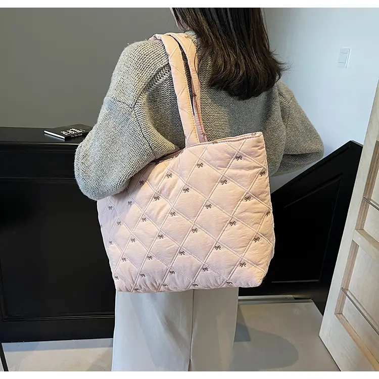 Women's Quilted Cotton Shoulder Bag Cream Single Crossbody — feature 35