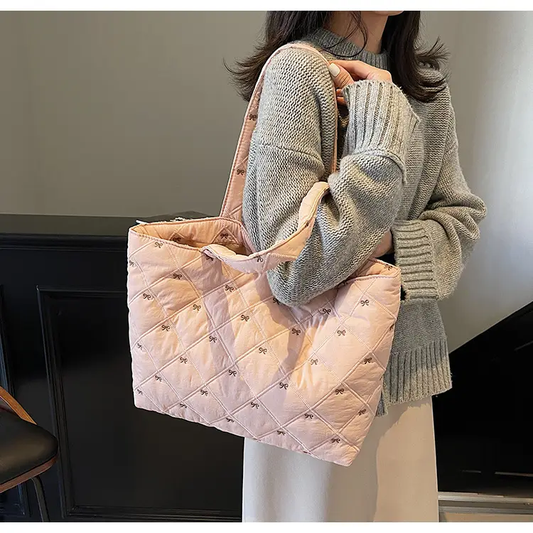 Women's Quilted Cotton Shoulder Bag Cream Single Crossbody — feature 38
