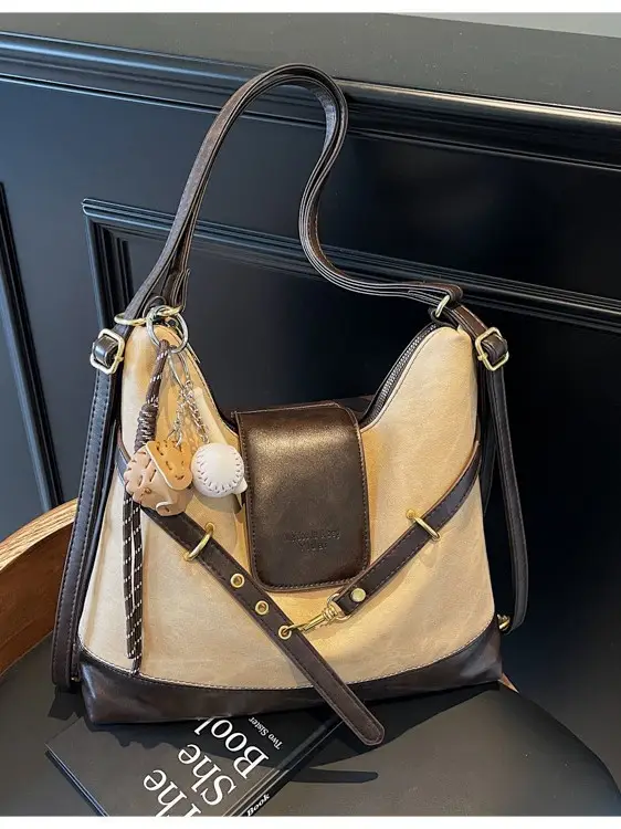 Women's Grey Leather Shoulder Bag with Tassel - Image 6