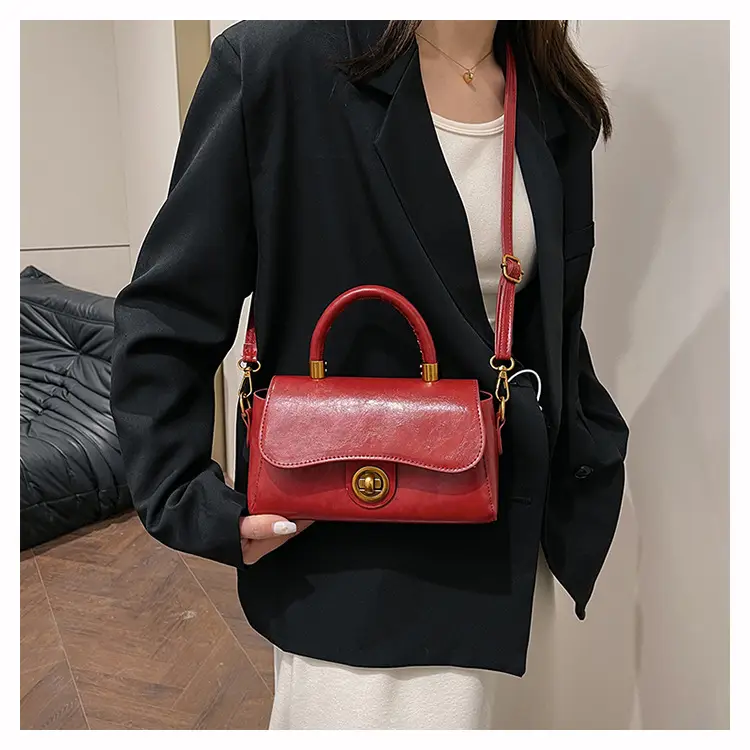 Vintage Black Square Handbag for Women 2024 — feature 14