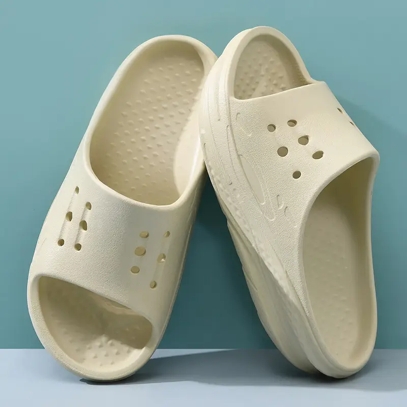 Women's Slippers for Outer Wear Non-slip Soft Breathable One-piece Slip-on All-match Lightweight EVA Home Sandals - Image 5