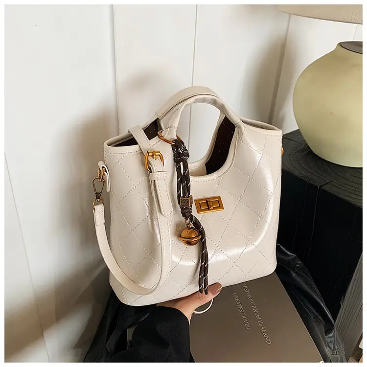 Retro Quilted Brown Bucket Bag for Women 2024 — feature 20