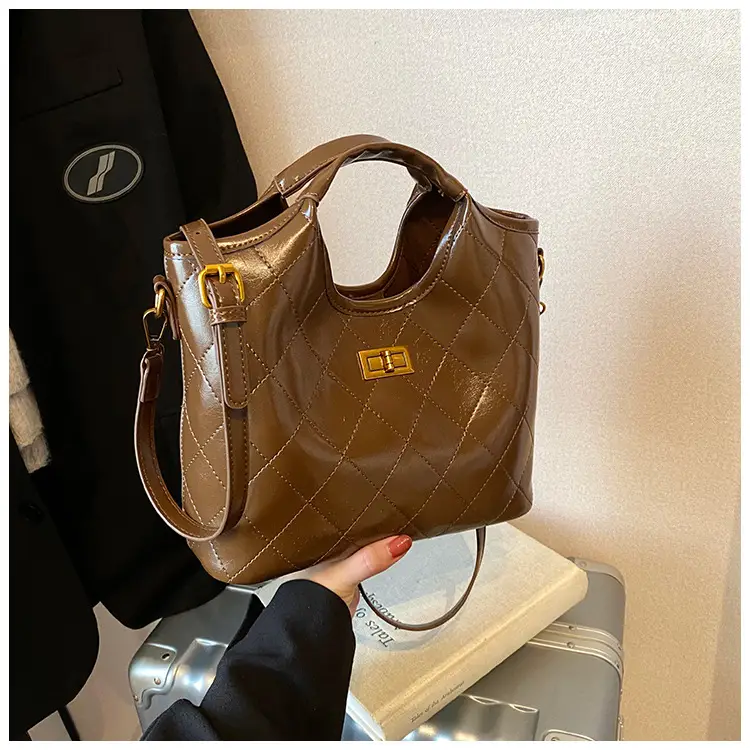 Retro Quilted Brown Bucket Bag for Women 2024 — feature 21