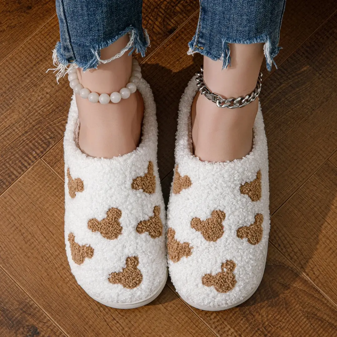 Directly from the Manufacturer, In-Stock Cross-Border Autumn and Winter Bear Head Home Cotton Slippers, Unisex Outdoor Plush Slippers, Small Batch Customization