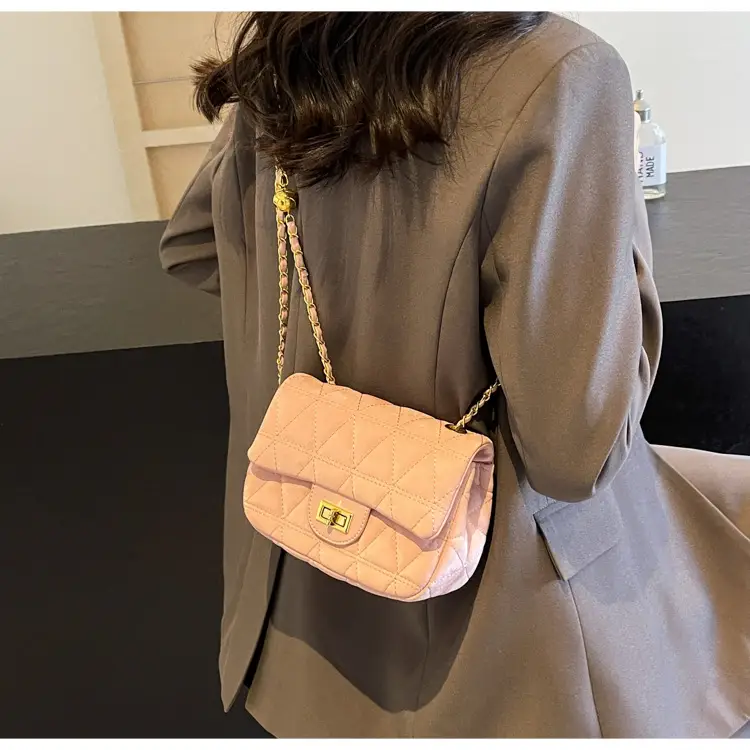 Women's 2024 Winter Crossbody Saddle Bag with Chain — feature 26