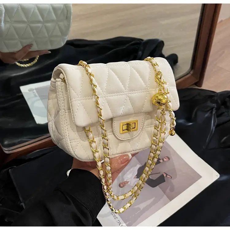 Women's 2024 Winter Crossbody Saddle Bag with Chain — feature 35