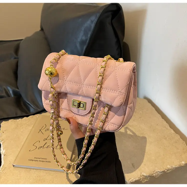 Women's 2024 Winter Crossbody Saddle Bag with Chain — feature 43