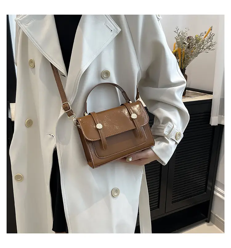 Vintage Black Shoulder Bag for Women 2024 Winter — feature 15