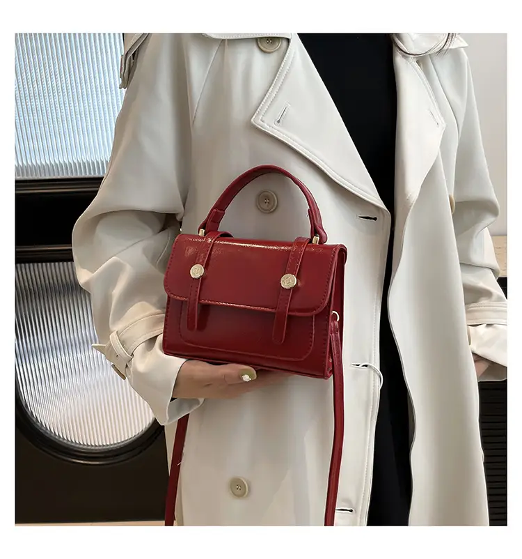 Vintage Black Shoulder Bag for Women 2024 Winter — feature 19