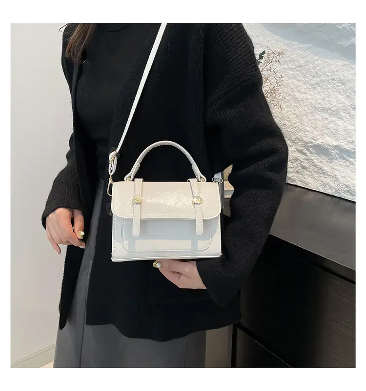 Vintage Black Shoulder Bag for Women 2024 Winter — feature 24