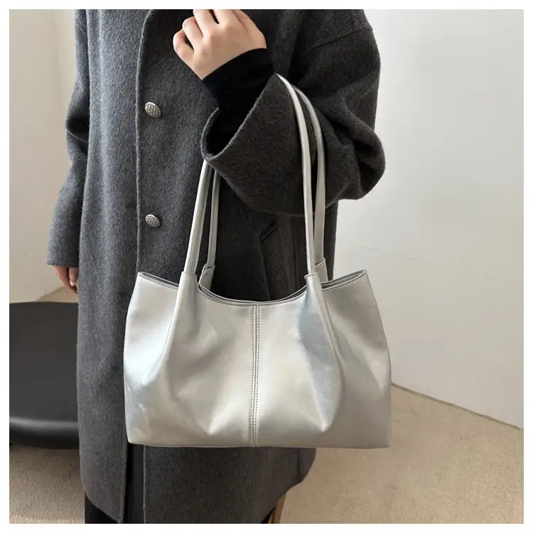 Brown Leather Tote Bag for Women, Large Capacity, Shoulder Style — feature 14