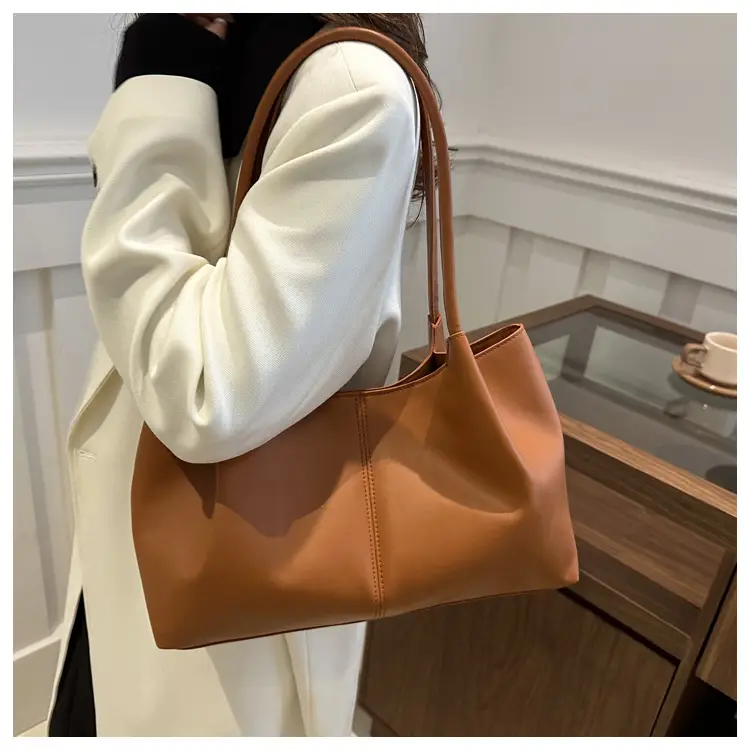 Brown Leather Tote Bag for Women, Large Capacity, Shoulder Style — feature 18