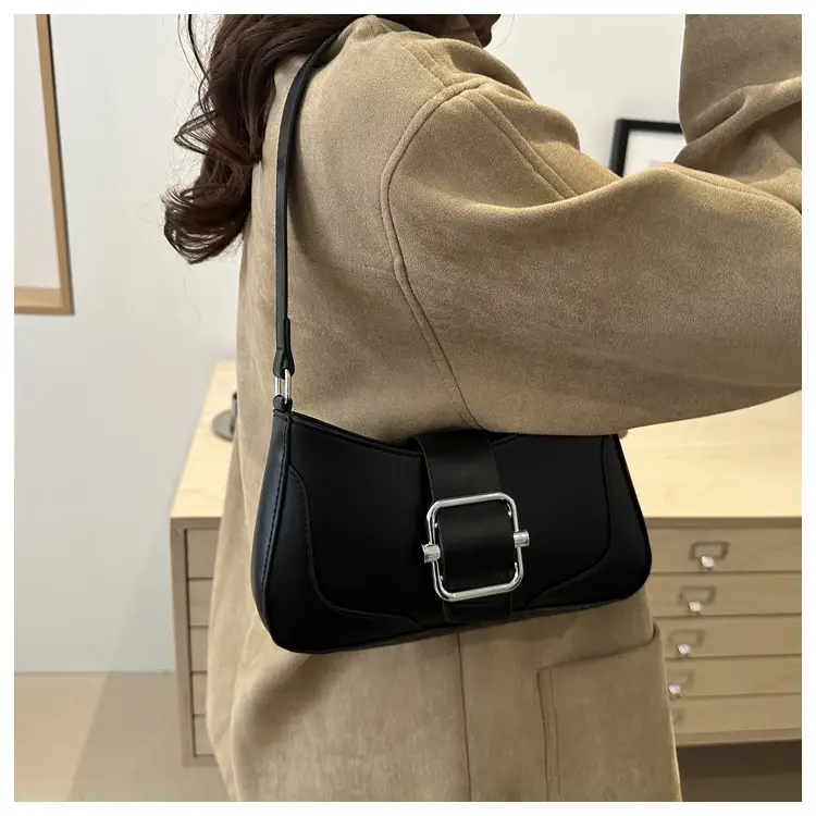 Elegant Underarm Bag for Women, Beige Leather, Shoulder Strap, Niche Design — feature 20
