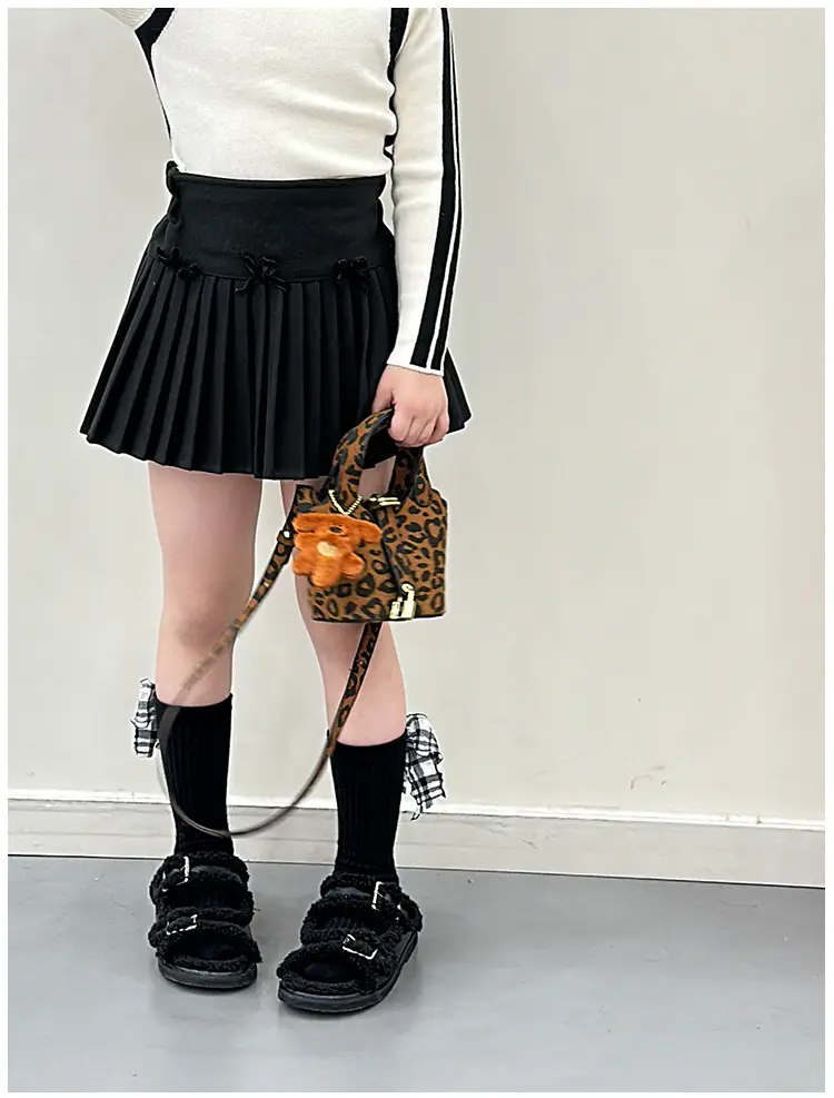 Yellow Soft Leather Girl's Crossbody Bag with Leopard Charm — feature 7