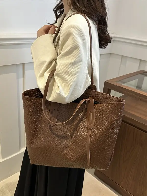 Red Woven Tote Bag for Women Large Capacity Korean Style - Image 6