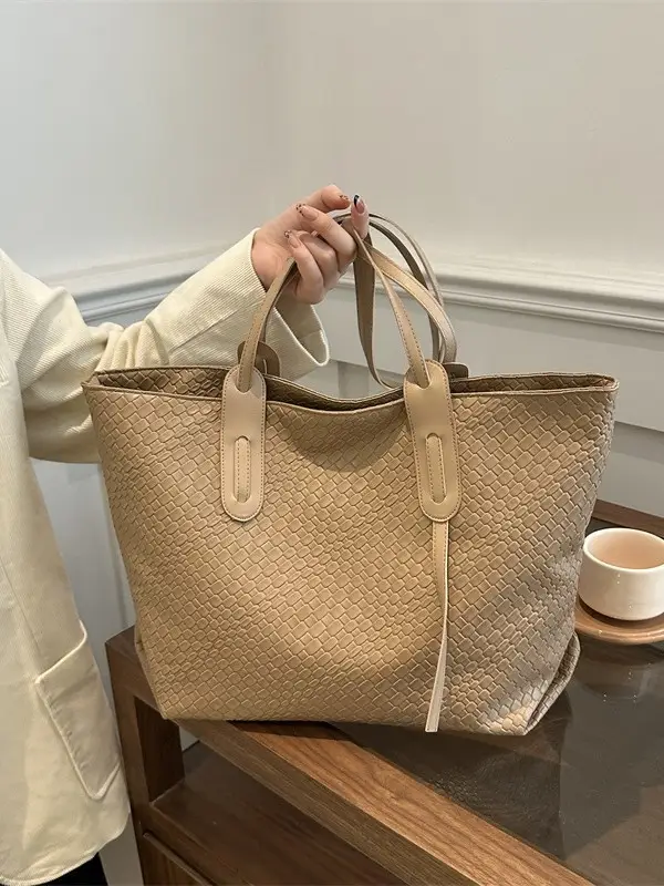 Red Woven Tote Bag for Women Large Capacity Korean Style - Image 8