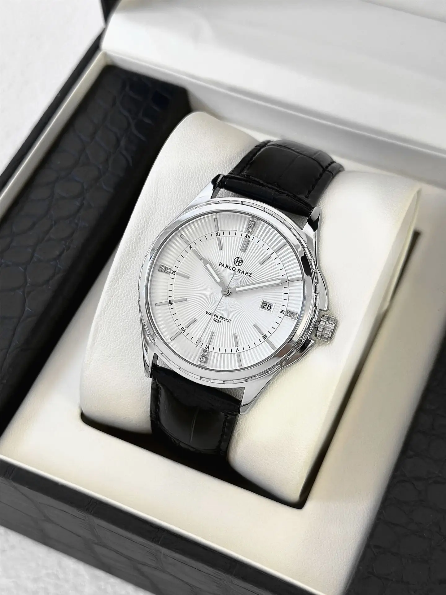 Men's Silver Watch with Second Sweep Movement — feature 20