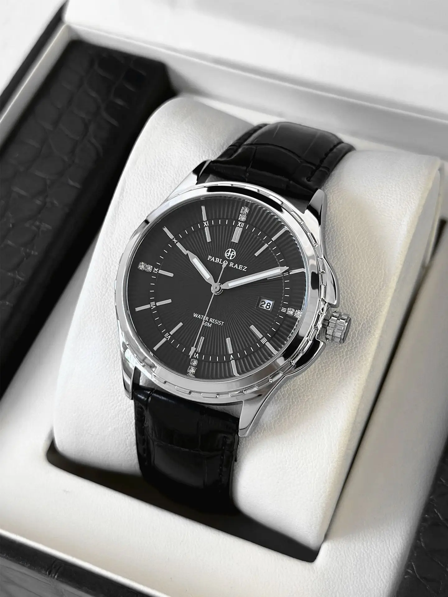 Men's Silver Watch with Second Sweep Movement — feature 8