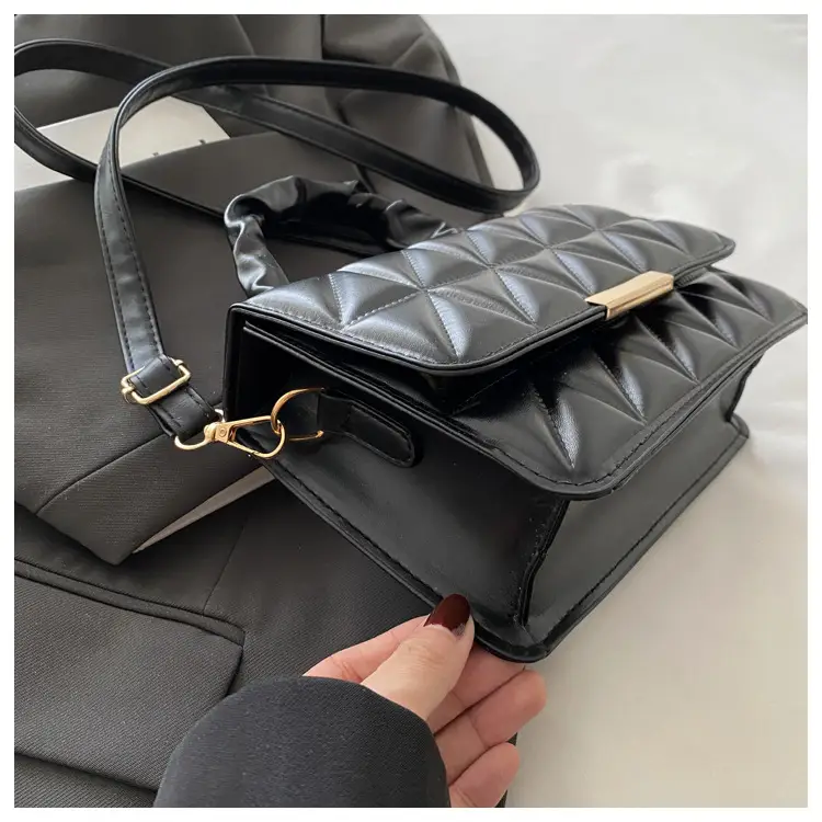 Black Quilted Women's Shoulder Bag 2024 — feature 18