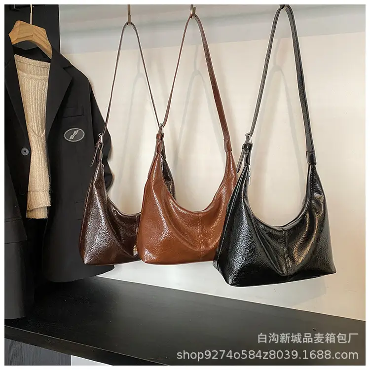 Brown Leather Shoulder Bag for Women 2026 — feature 1