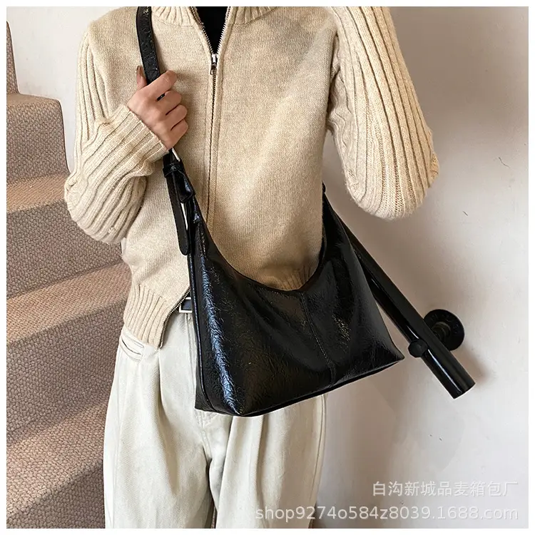 Brown Leather Shoulder Bag for Women 2026 — feature 24