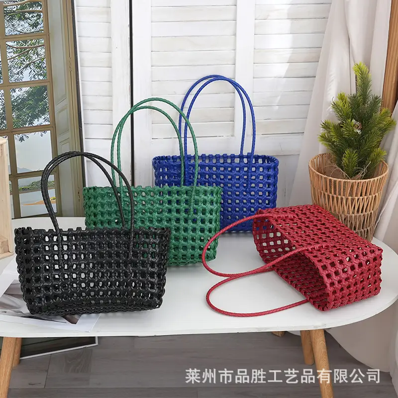 Green Handmade Hollow Plastic Beach Bag Small Food Basket