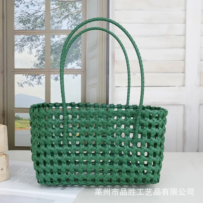 Green Handmade Hollow Plastic Beach Bag Small Food Basket