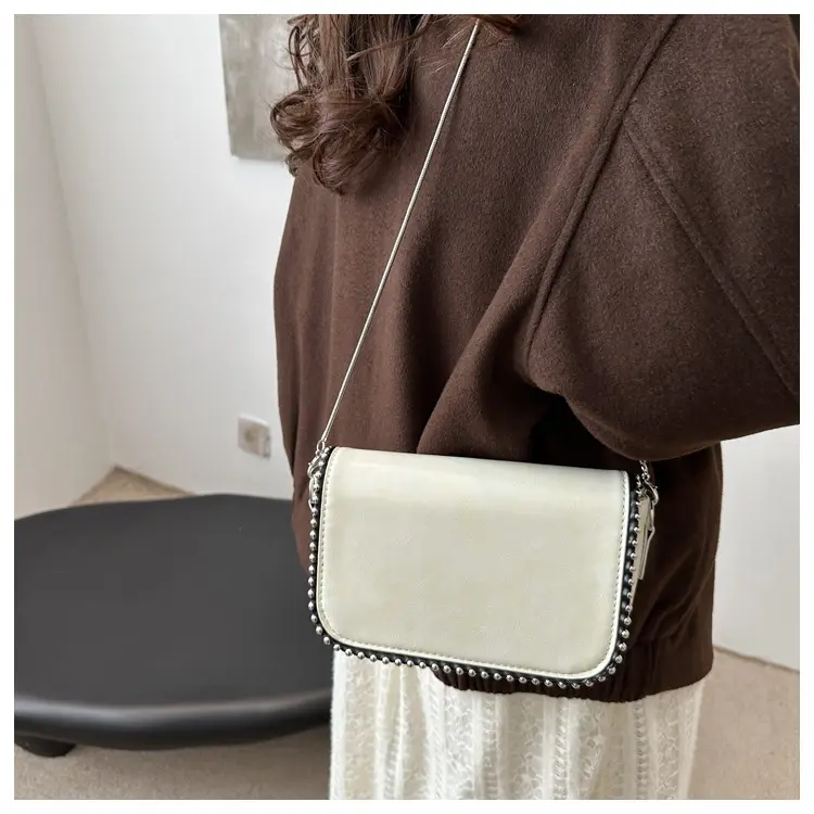 Vintage Rivet Bag Women's Black 2024 Winter — feature 14