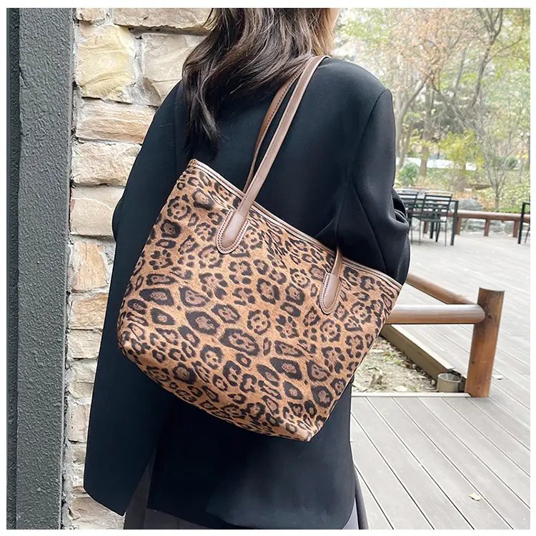 Leopard Print Large Capacity Women's Tote Bag 2024 — feature 19