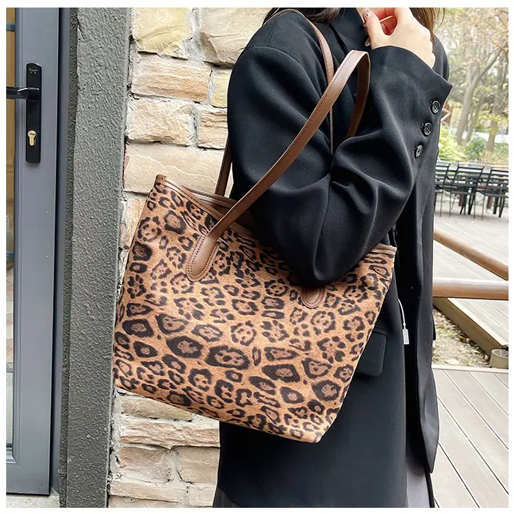 Leopard Print Large Capacity Women's Tote Bag 2024 — feature 20