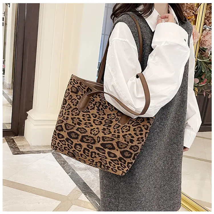 Leopard Print Large Capacity Women's Tote Bag 2024 — feature 28