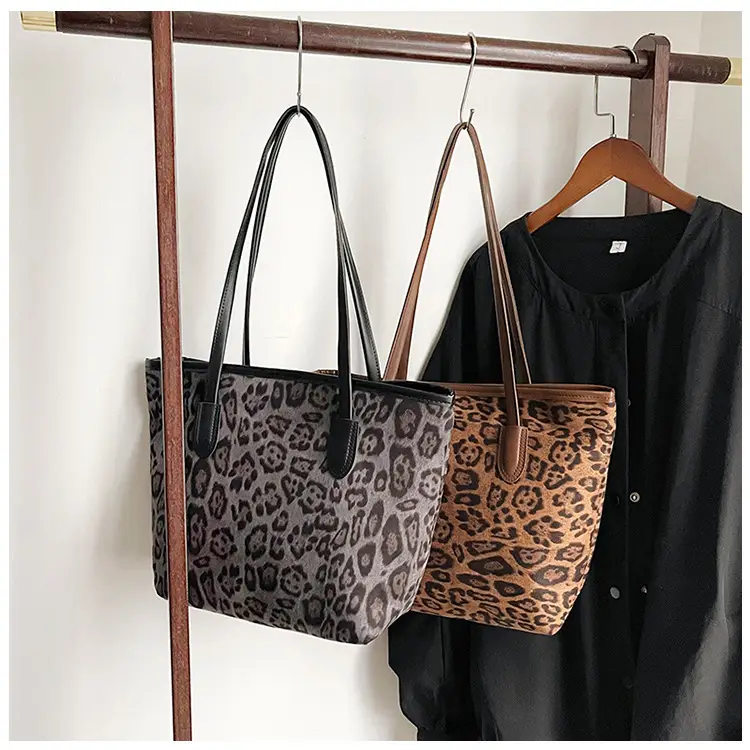 Leopard Print Large Capacity Women's Tote Bag 2024 — feature 47