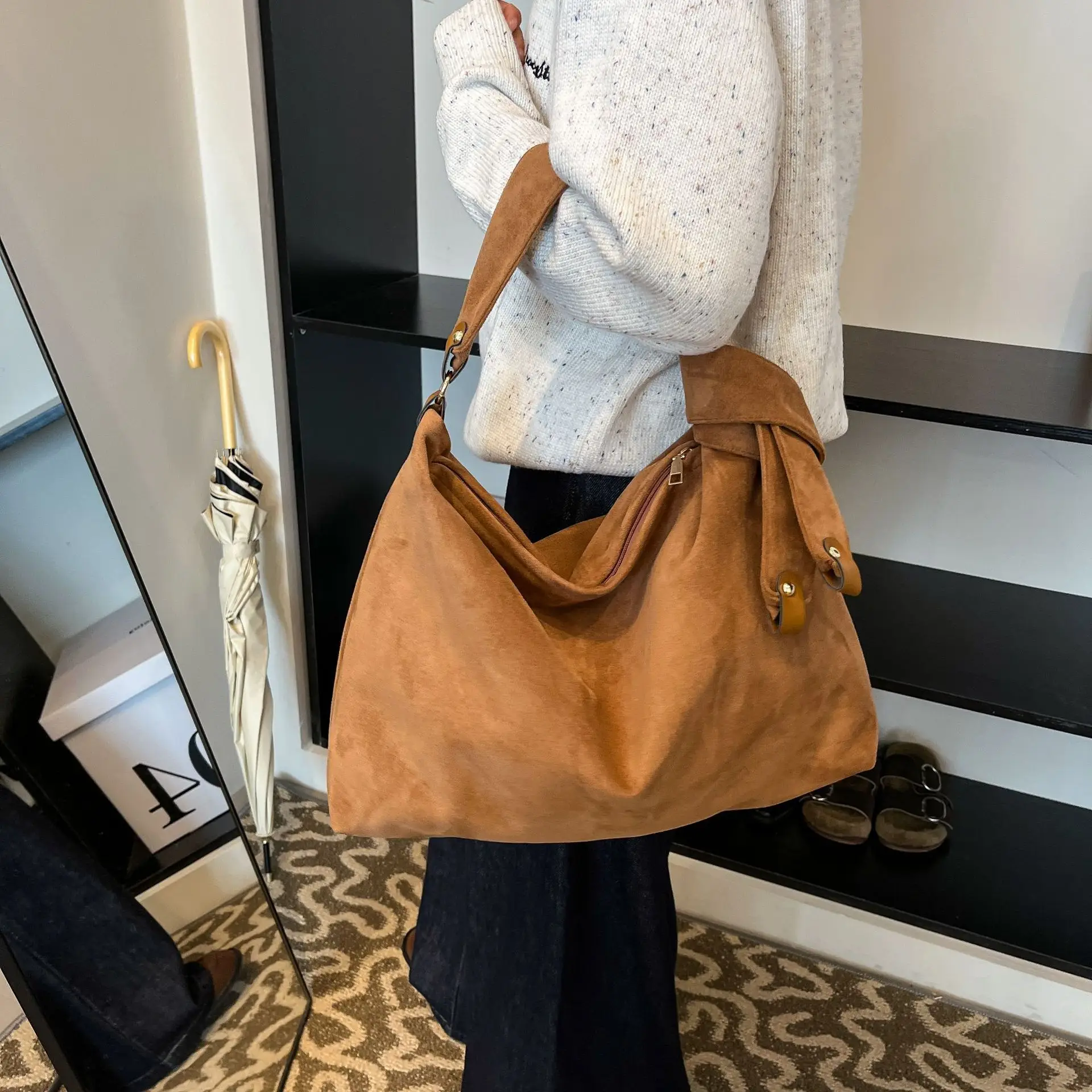 2026 Women's Retro Suede Shoulder Bag Large Capacity - Image 6