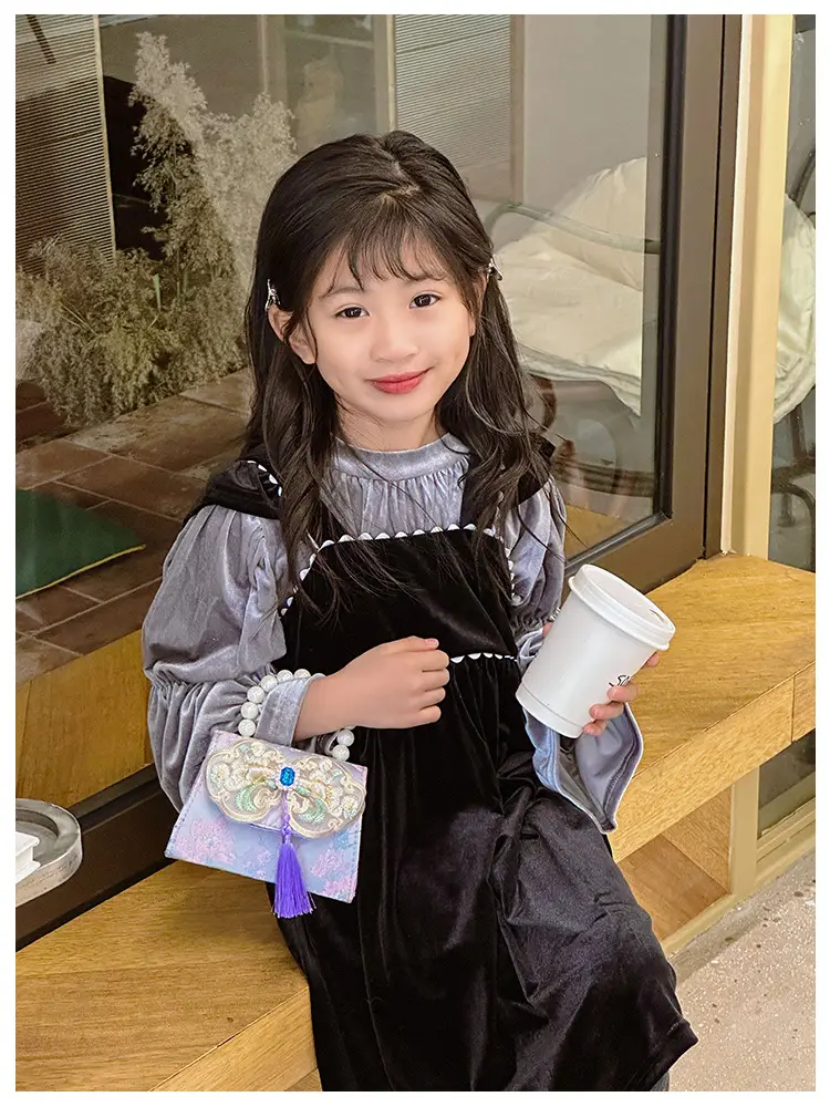Cute Princess Pearl Shoulder Bag for Girls — feature 19
