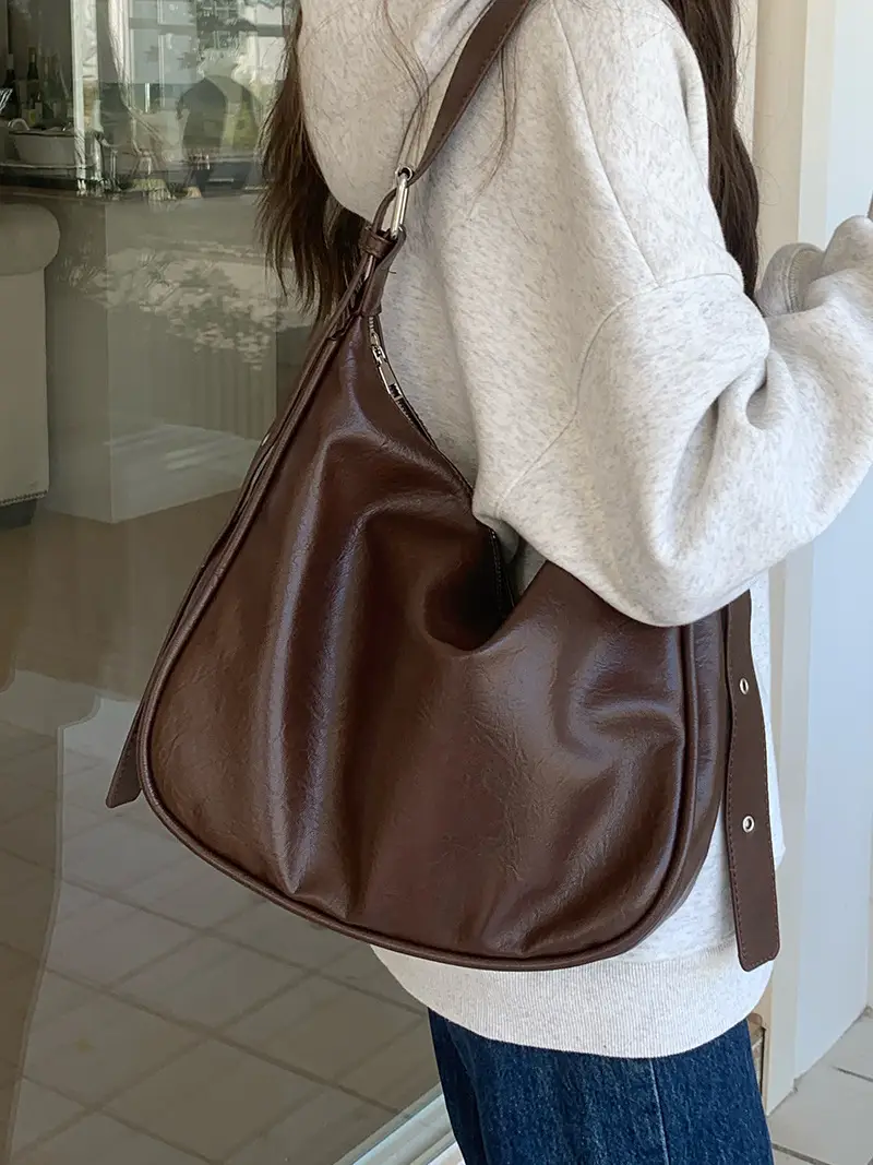 Retro Brown Leather Shoulder Bag for Women 2026 — feature 13