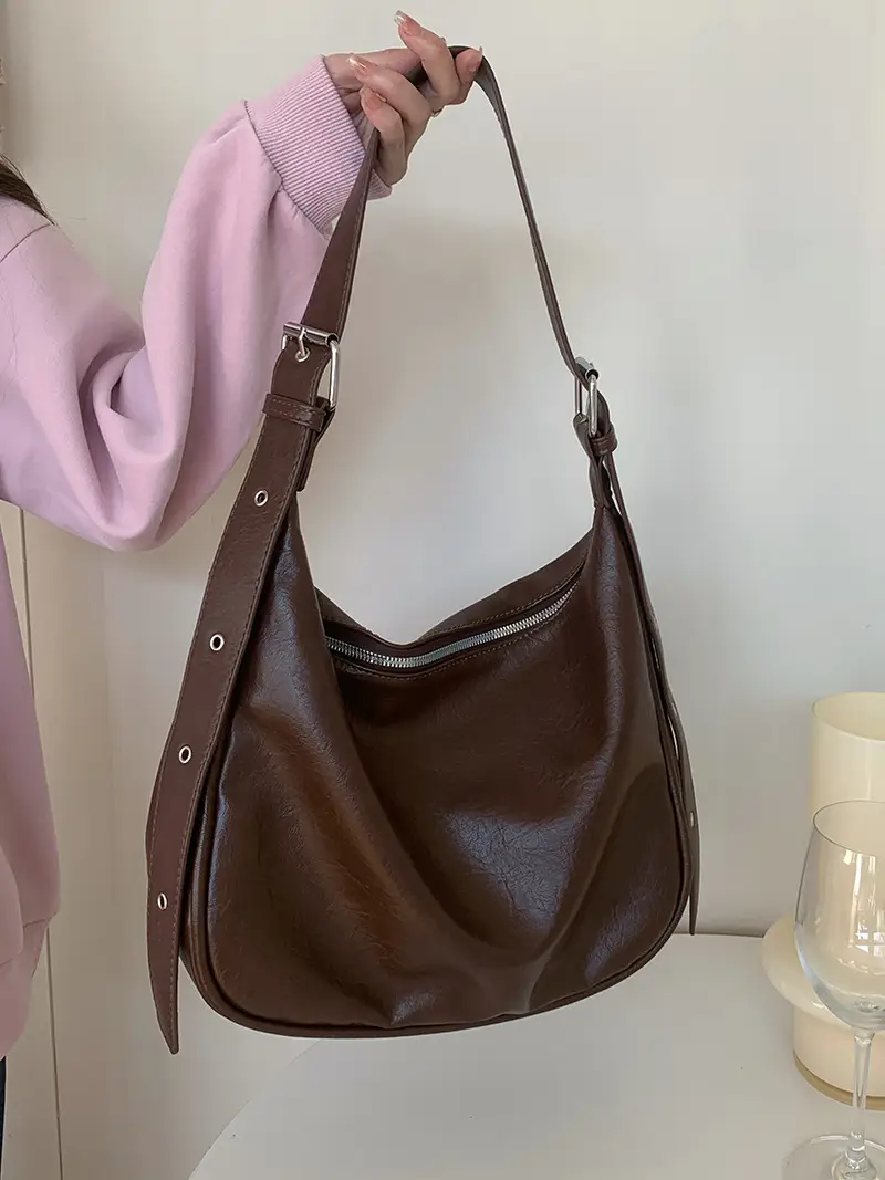 Retro Brown Leather Shoulder Bag for Women 2026 — feature 2