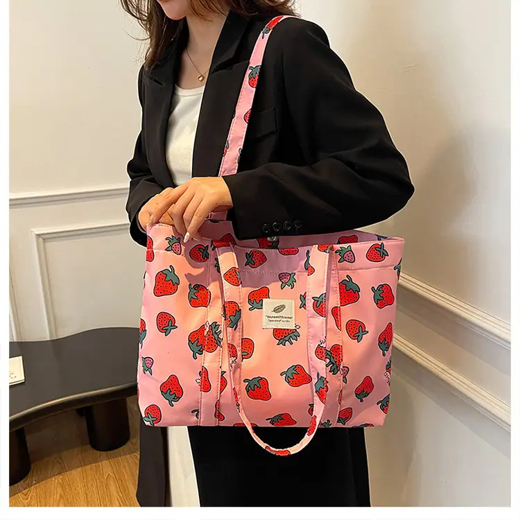 Women's Printed Nylon Shoulder Bags Large Capacity 2024 — feature 12