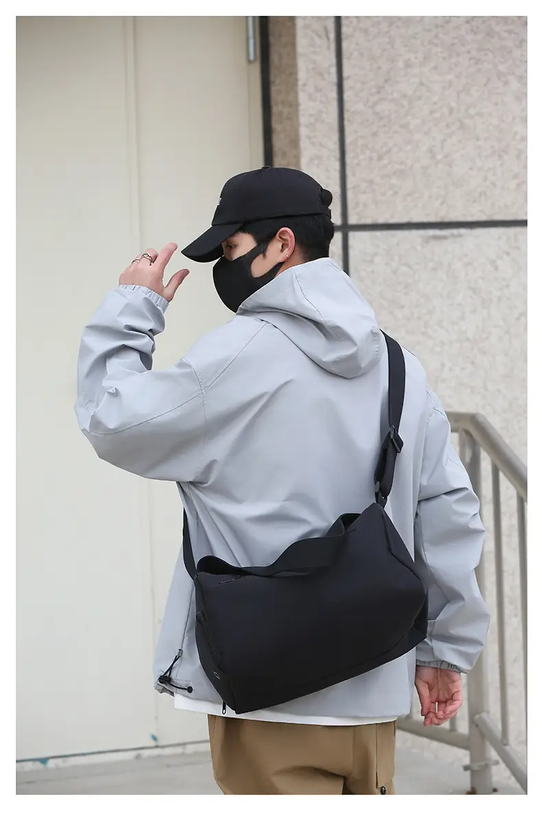Lightweight Travel Bag New Large Capacity Portable Single Shoulder Storage Bag Printed Logo Sports Fitness Bag — feature 43