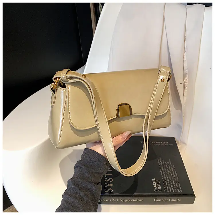 Retro Texture Crossbody Bag Women Gold 2024 — feature 20