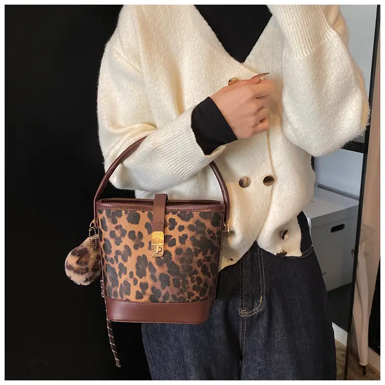 Leopard Print Crossbody Bag Women 2025 New — feature 11