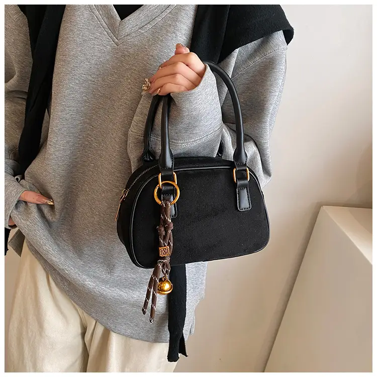 Pink Matte Crossbody Bag for Women Autumn Winter 2026 — feature 28