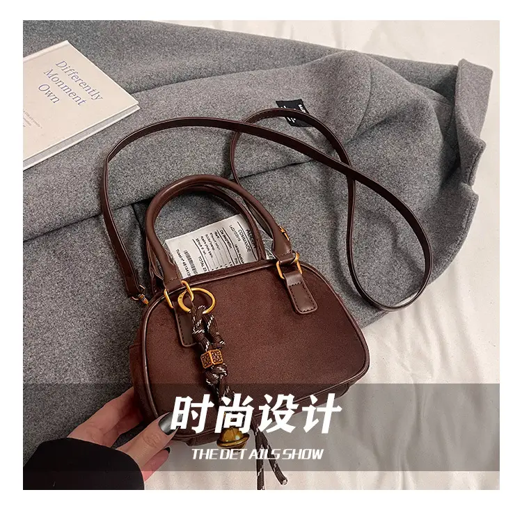 Pink Matte Crossbody Bag for Women Autumn Winter 2026 — feature 3